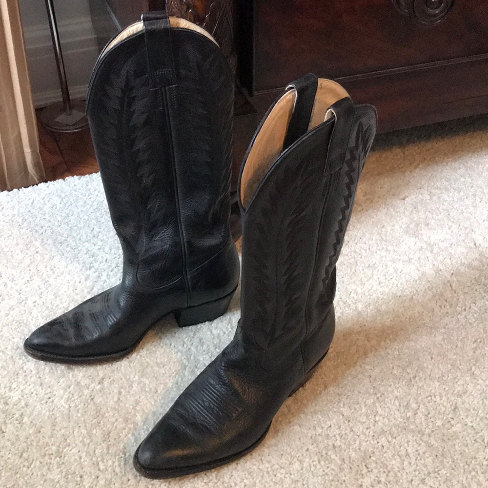 Black leather cowboy boots